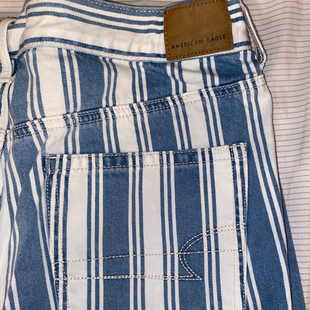 American Eagle Mom Jean Size 14